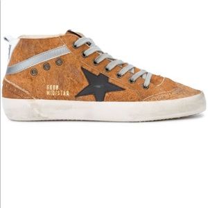 ISO golden goose Mid star sz 38